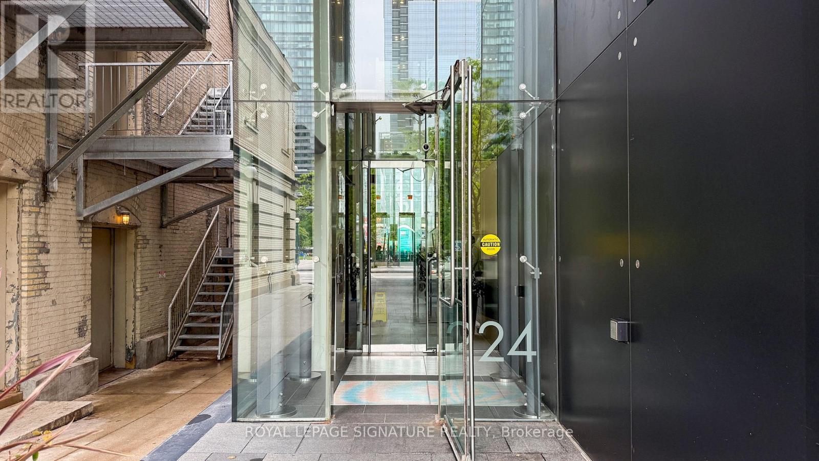 1406 - 224 King Street W, Toronto, Ontario  M5H 0A6 - Photo 22 - C13231472
