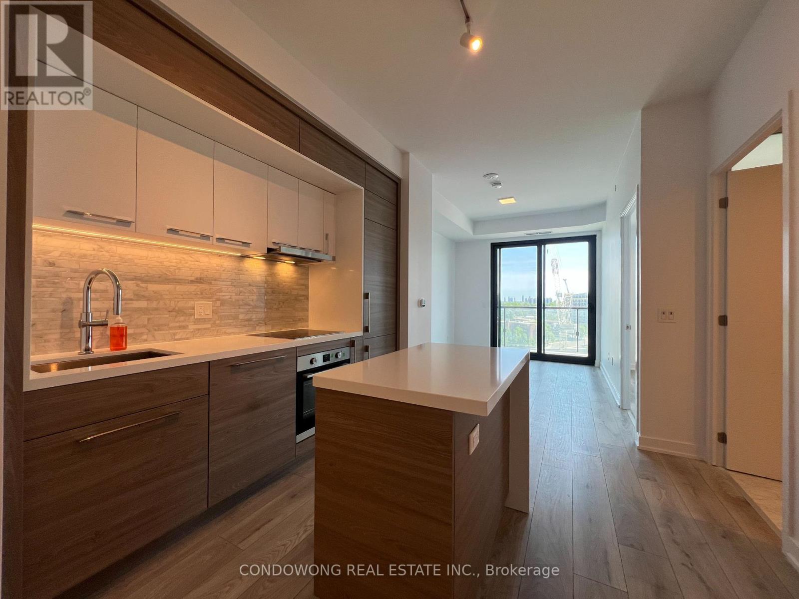 1012 - 29 Green Trail Court, Toronto, Ontario  M2K 0J9 - Photo 2 - C13231482