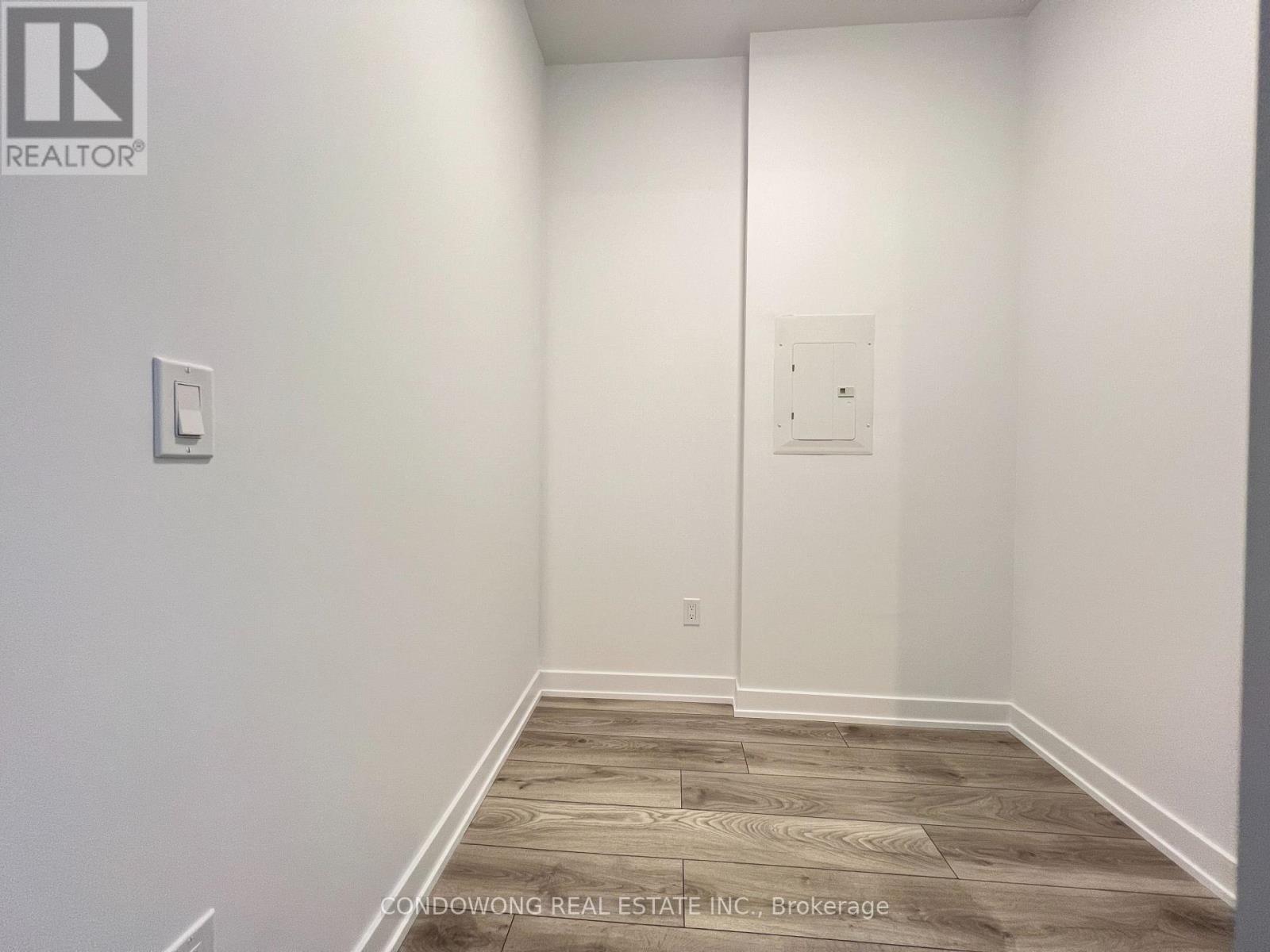 1012 - 29 Green Trail Court, Toronto, Ontario  M2K 0J9 - Photo 7 - C13231482