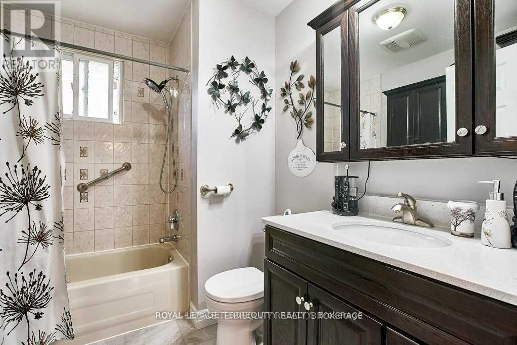 Main - 304 Palmerston Avenue, Whitby, Ontario  L1N 3E9 - Photo 15 - E13231372