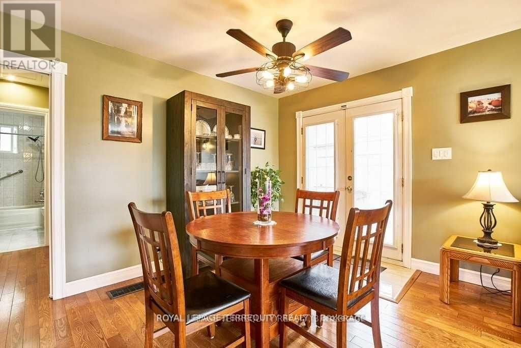 Main - 304 Palmerston Avenue, Whitby, Ontario  L1N 3E9 - Photo 7 - E13231372