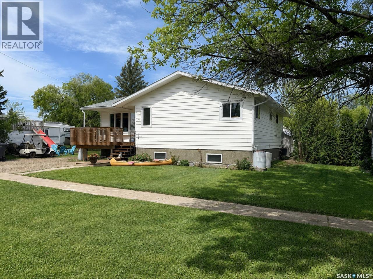 465 2nd Street E, Meota, Saskatchewan  S0M 1X0 - Photo 3 - SK037929