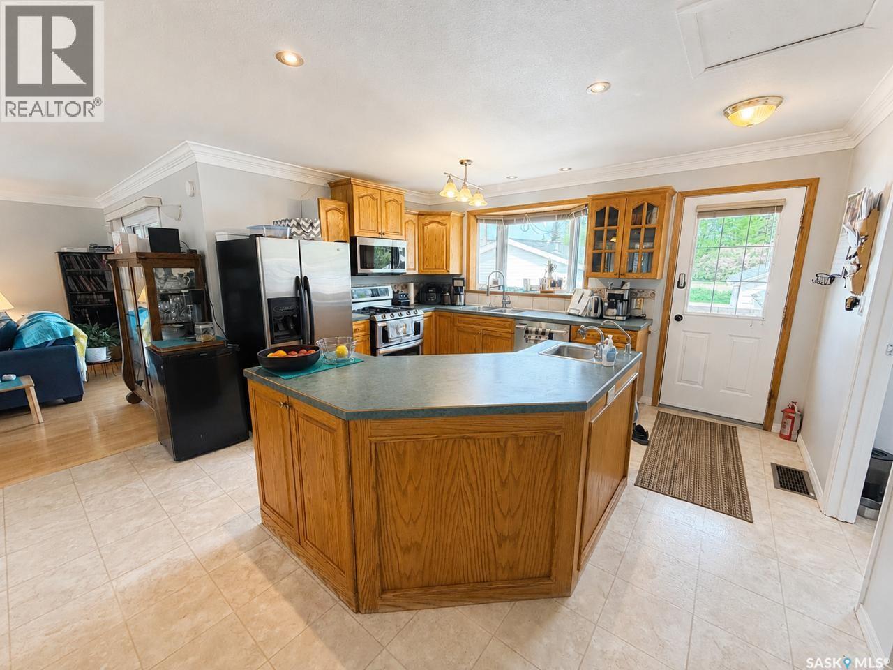 465 2nd Street E, Meota, Saskatchewan  S0M 1X0 - Photo 6 - SK037929