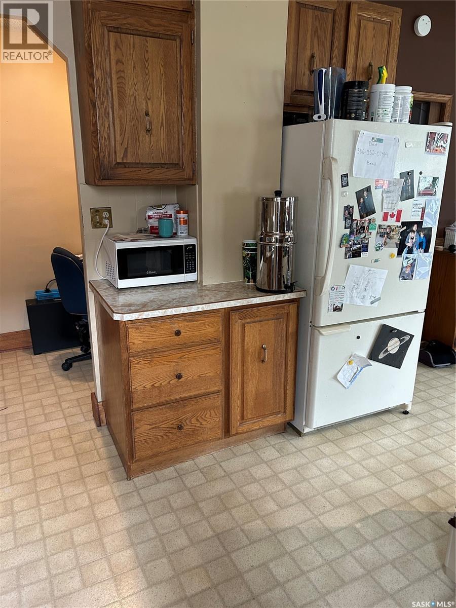 332 I Avenue S, Saskatoon, Saskatchewan  S7M 1Y2 - Photo 7 - SK037890