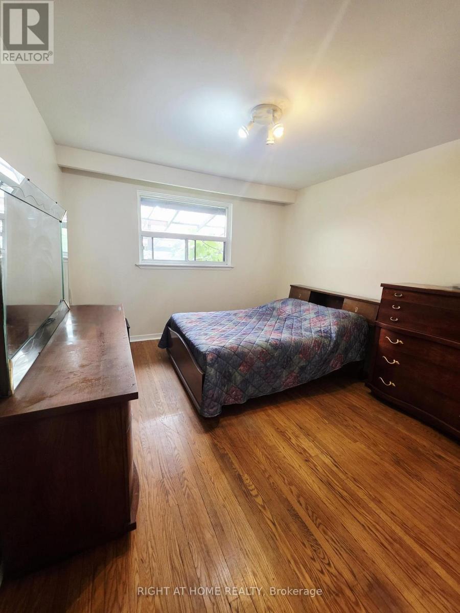3556 Monica Drive, Mississauga, Ontario  L4T 2E5 - Photo 26 - W13231374