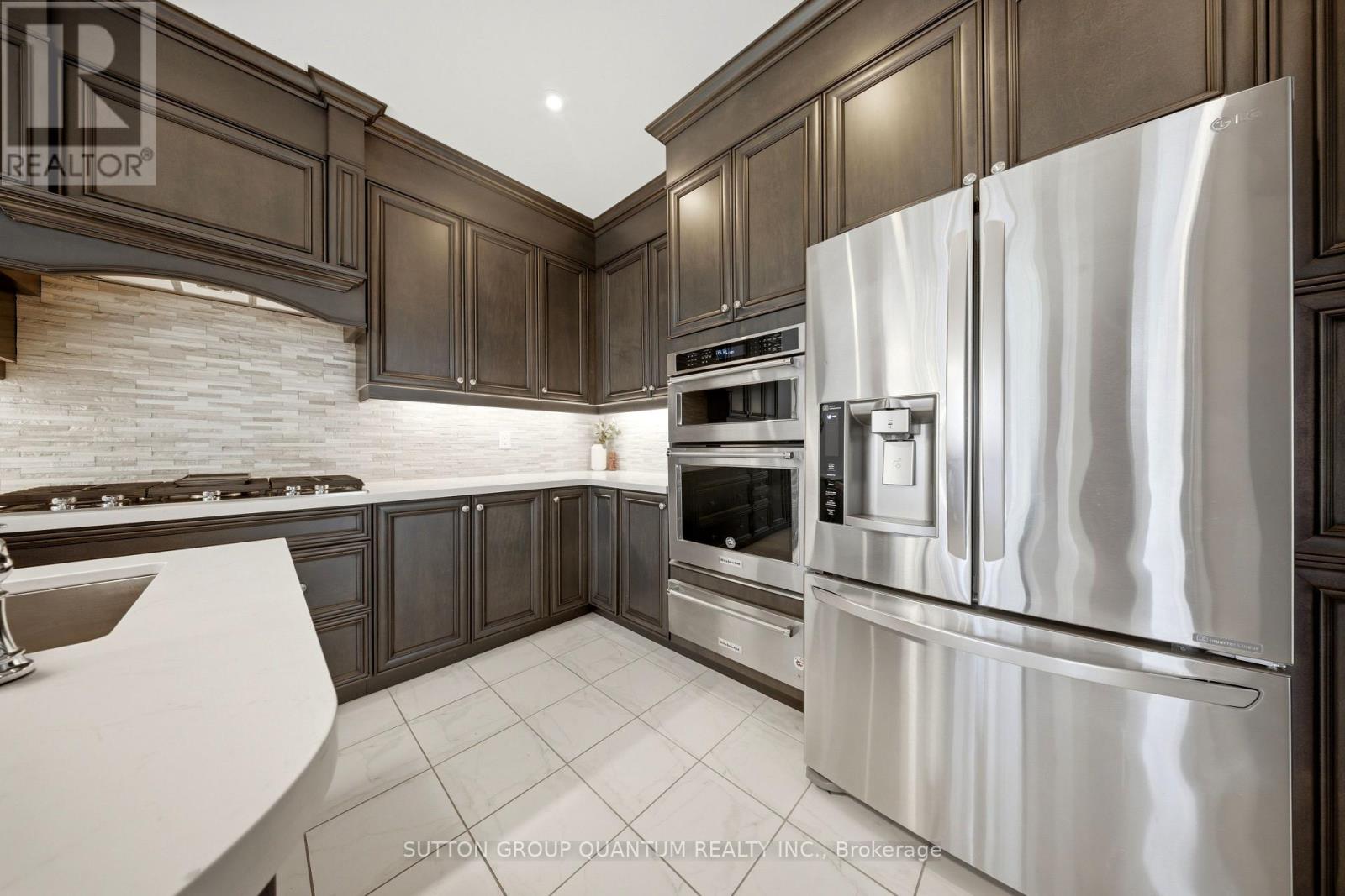 3196 Ernest Appelbe Boulevard, Oakville, Ontario  L6H 7C3 - Photo 18 - W13231424