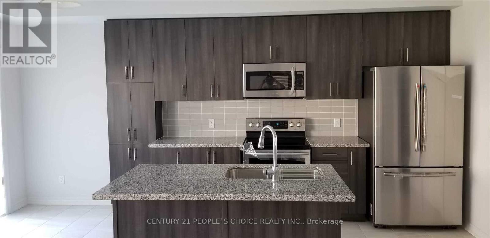 401 Athabasca Common, Oakville, Ontario  L6H 0R5 - Photo 3 - W13231428