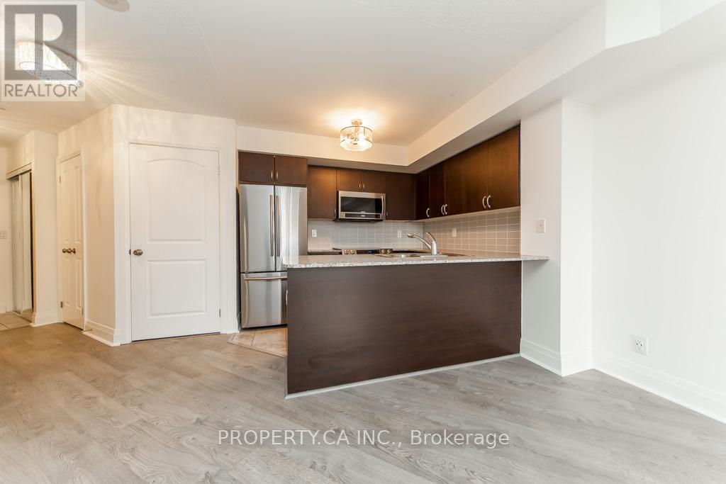 901 - 1060 Sheppard Avenue W, Toronto, Ontario  M3J 0G7 - Photo 11 - W13231438
