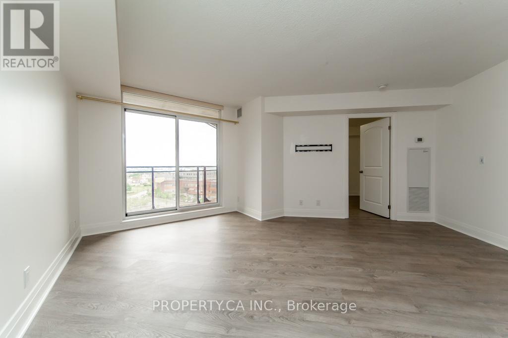 901 - 1060 Sheppard Avenue W, Toronto, Ontario  M3J 0G7 - Photo 9 - W13231438