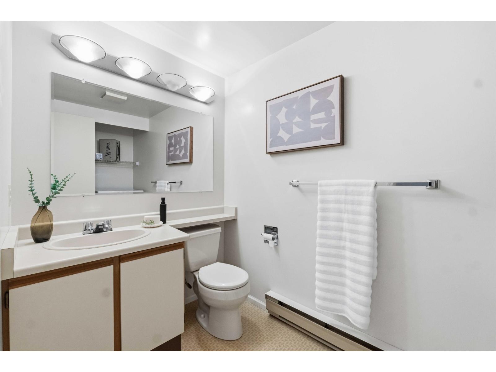 2 14227 18a Avenue, Surrey, British Columbia  V4A 7N8 - Photo 13 - R3131443
