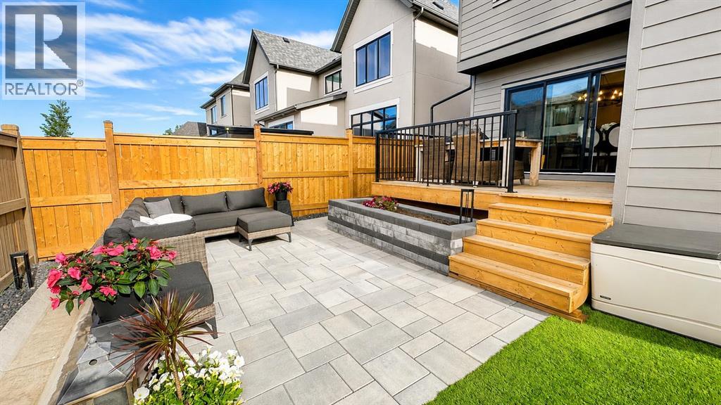 26 Bluerock Avenue Sw, Calgary, Alberta  T2Y 0R6 - Photo 36 - A2313461