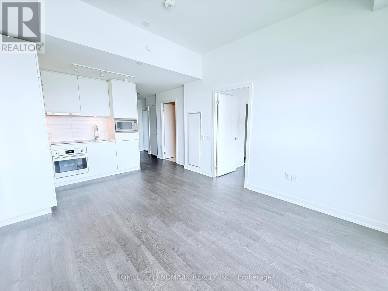 N1114 - 7 Golden Lion Heights, Toronto, Ontario  M2M 0C1 - Photo 4 - C13138624