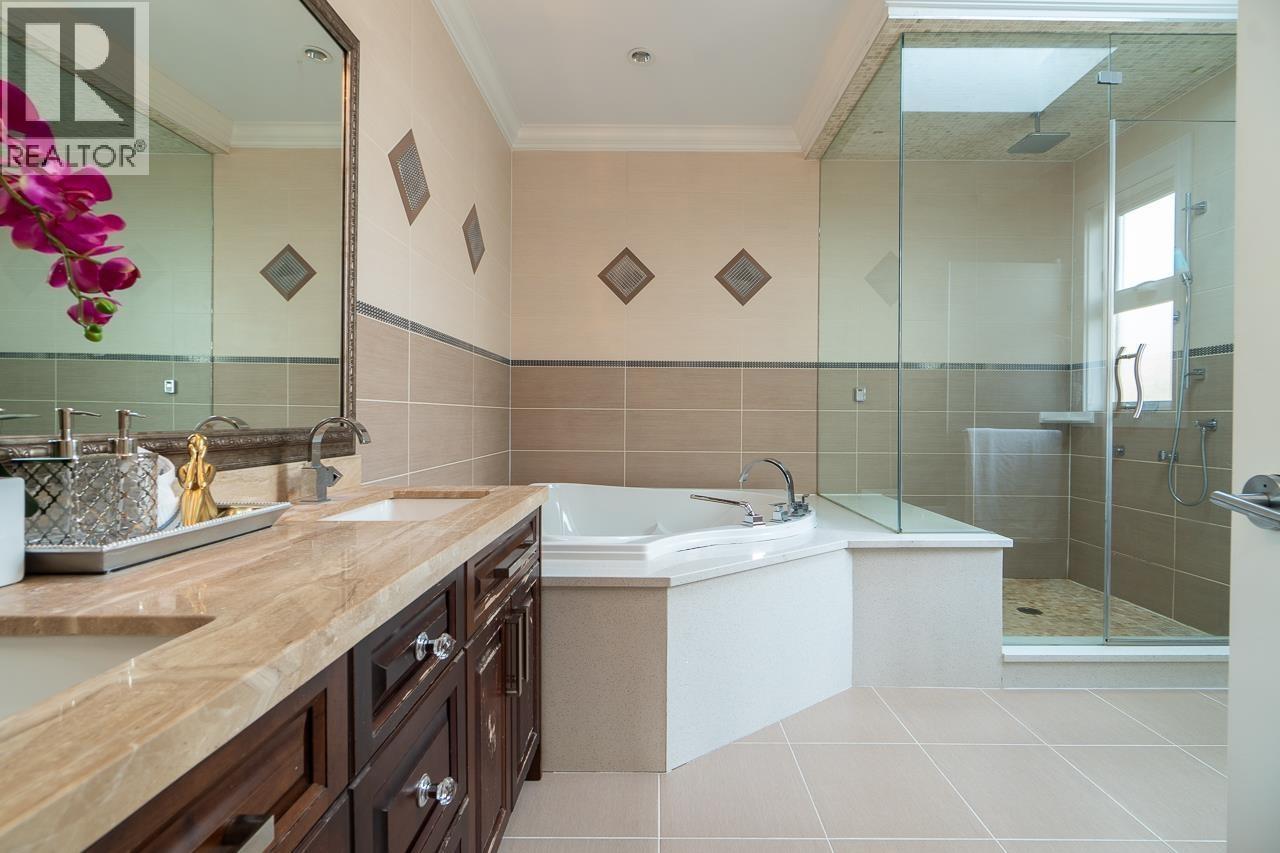 9820 Gilhurst Crescent, Richmond, British Columbia  V7A 1P2 - Photo 31 - R3130362