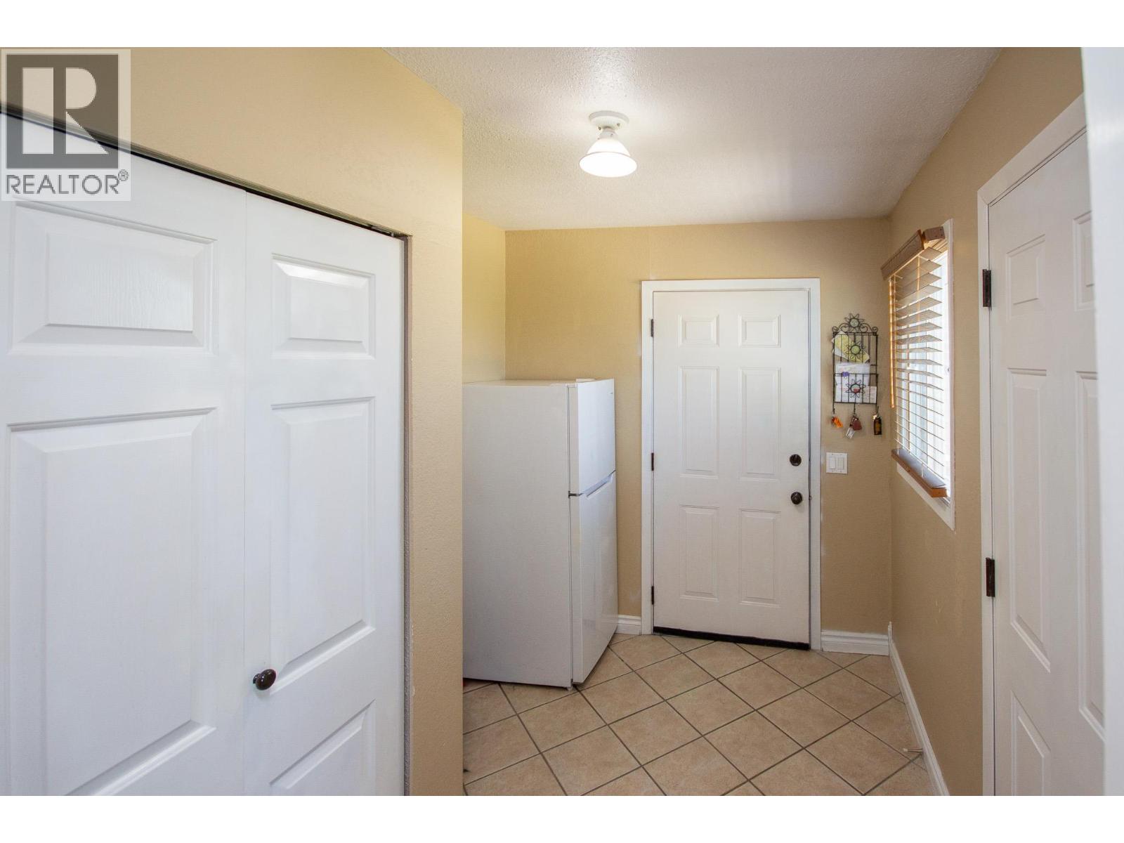 1704 Cedarwood Court, Dawson Creek, British Columbia  V1G 4L8 - Photo 18 - 10389967