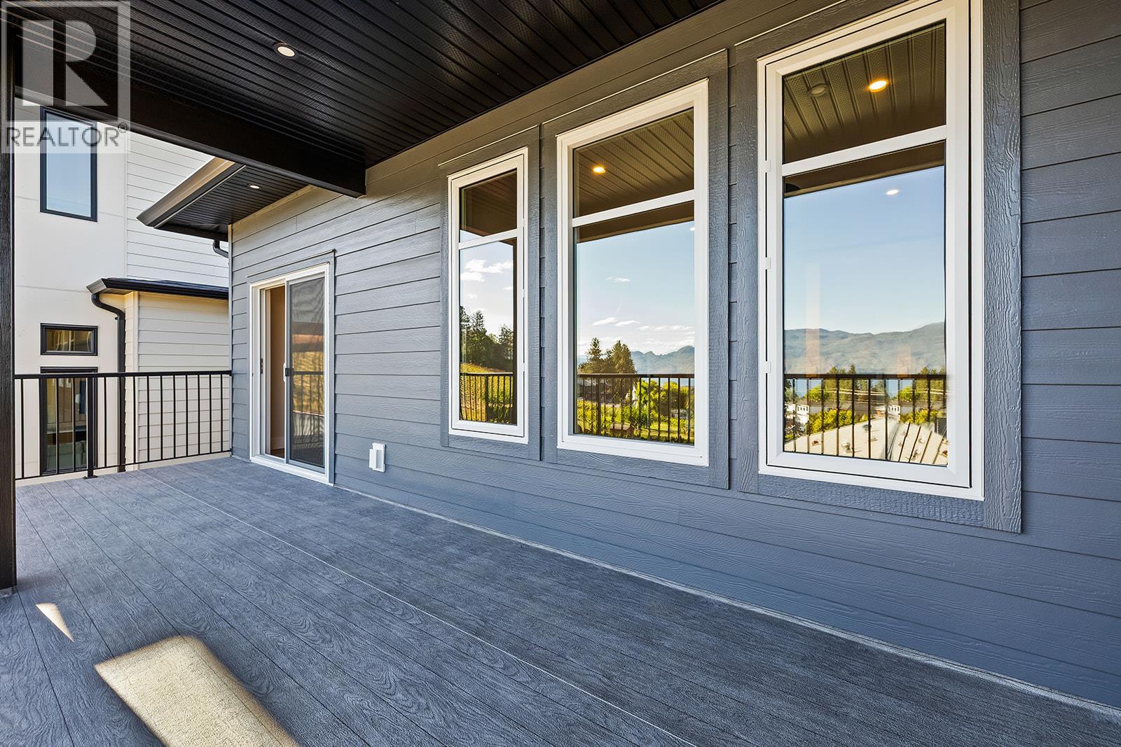 1025 Kitson Court, West Kelowna, British Columbia  V1Z 2G7 - Photo 27 - 10386399