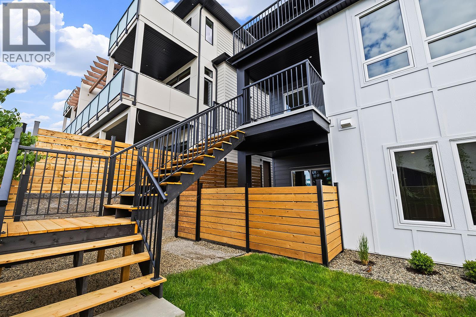 1025 Kitson Court, West Kelowna, British Columbia  V1Z 2G7 - Photo 49 - 10386399
