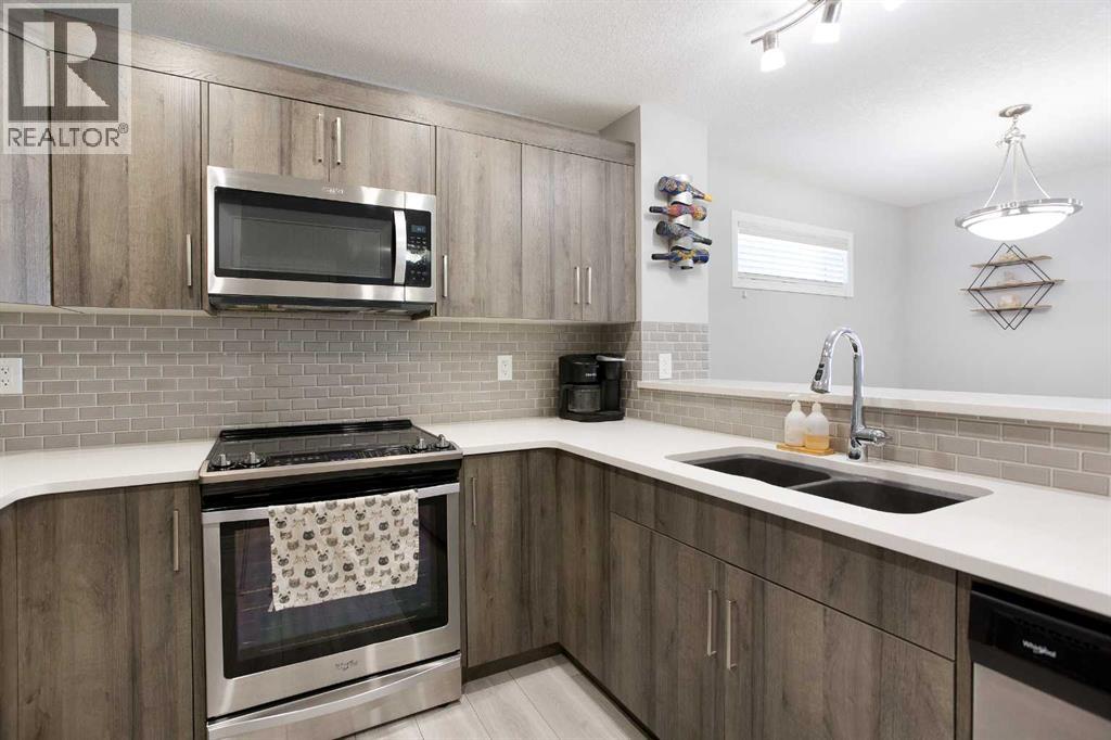 239 Windford Crescent Sw, Airdrie, Alberta  T4B 5E5 - Photo 12 - A2309679