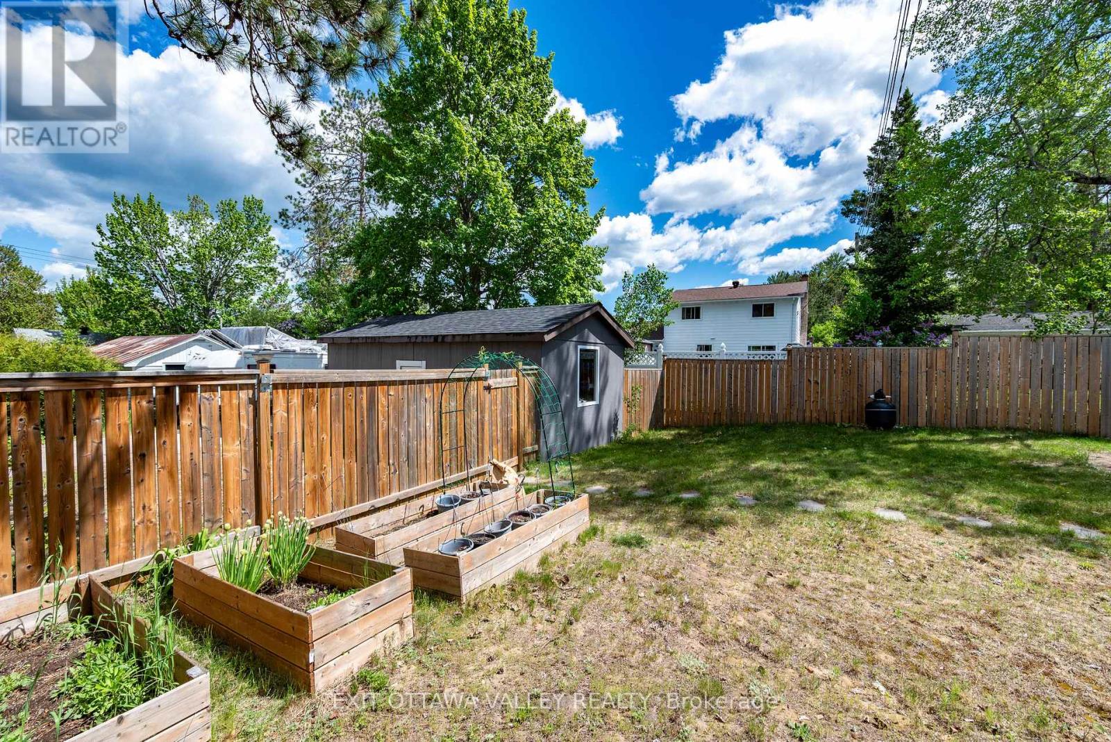 23 Summit Street, Deep River, Ontario  K0J 1P0 - Photo 29 - X13231496