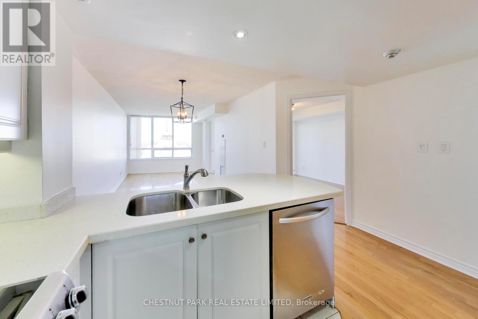 2503 - 1 Rean Drive, Toronto, Ontario  M2K 3C1 - Photo 11 - C13231494