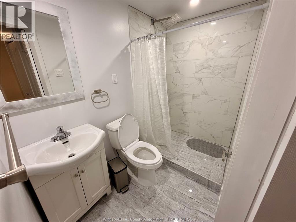 1000 Peach Blossom, Windsor, Ontario  N9G 2S2 - Photo 12 - 26012861