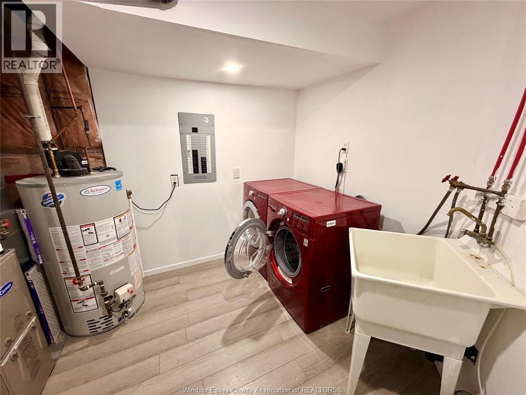 1000 Peach Blossom, Windsor, Ontario  N9G 2S2 - Photo 13 - 26012861