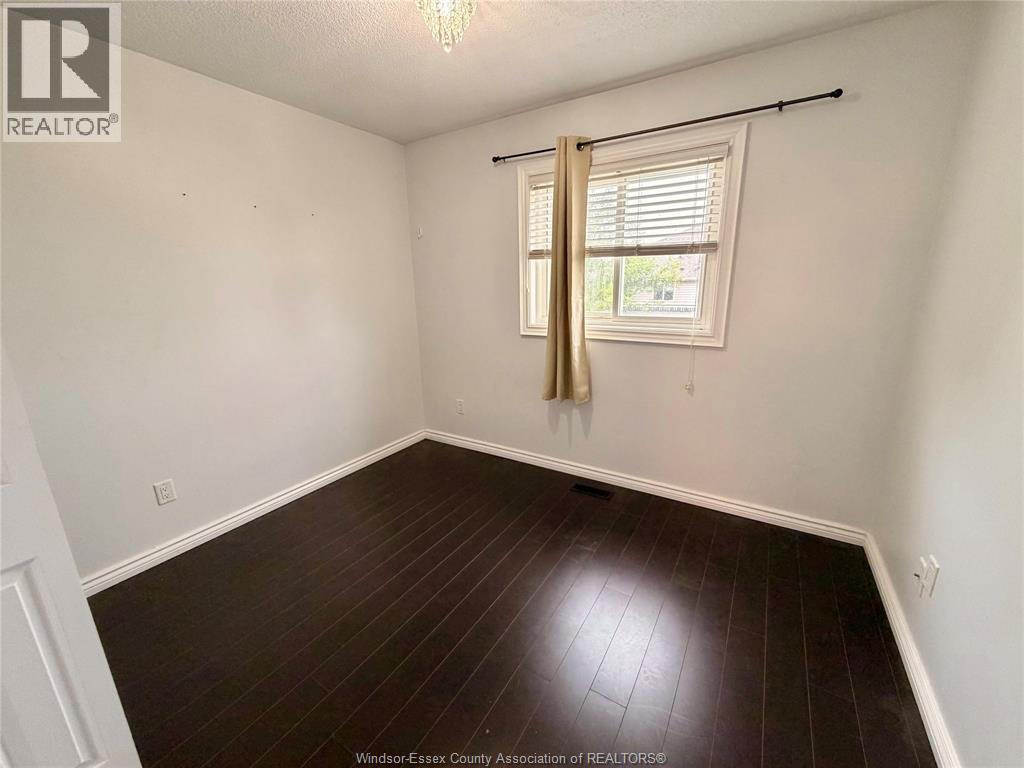 1000 Peach Blossom, Windsor, Ontario  N9G 2S2 - Photo 9 - 26012861