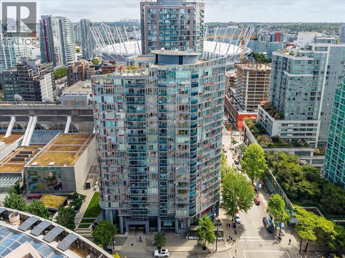 805 788 Hamilton Street, Vancouver, British Columbia  V6B 0E9 - Photo 2 - R3131383