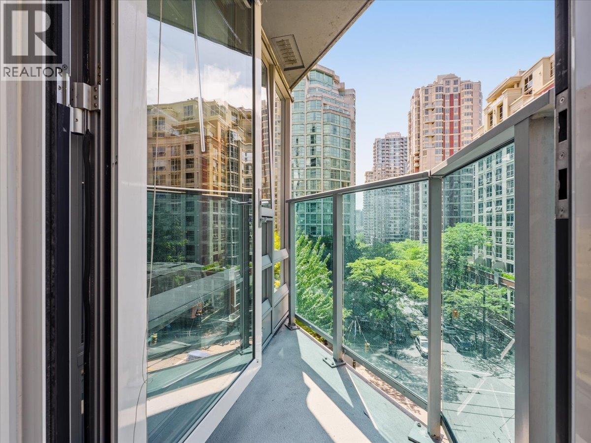 805 788 Hamilton Street, Vancouver, British Columbia  V6B 0E9 - Photo 23 - R3131383