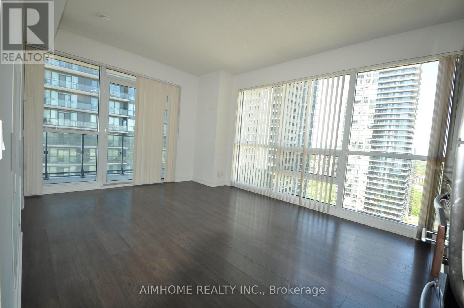 3304 - 2200 Lake Shore Boulevard, Toronto, Ontario  M8V 1A4 - Photo 8 - W13212526