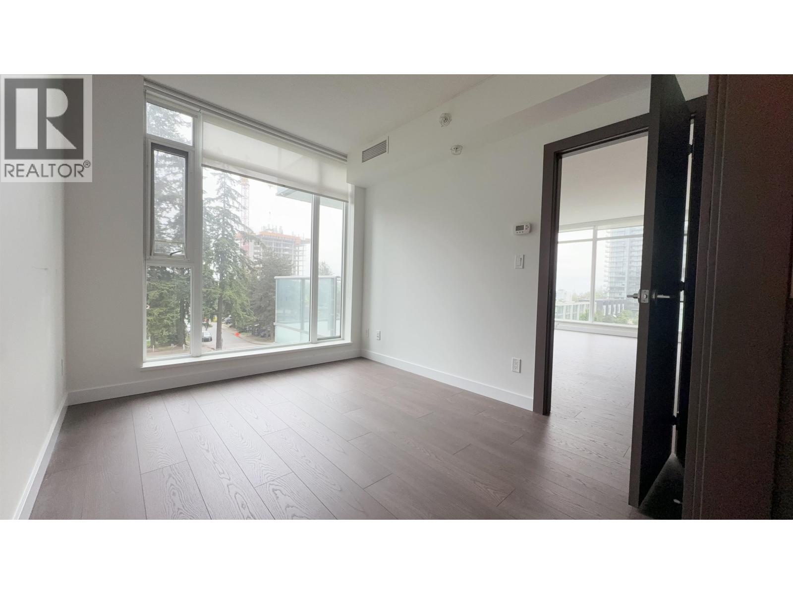 701 6538 Nelson Avenue, Burnaby, British Columbia  V5H 0G5 - Photo 2 - R3131424