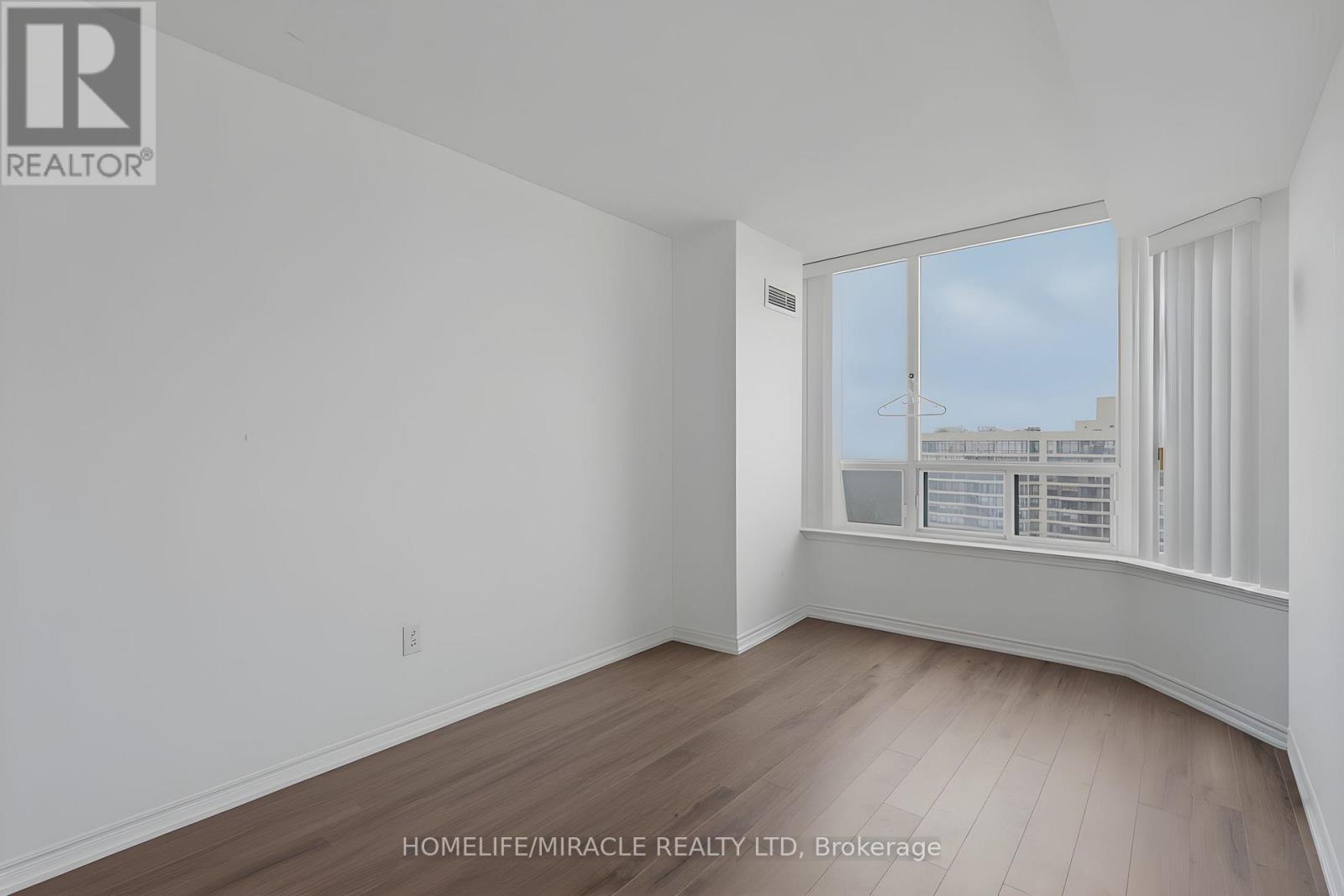 Ph211 - 7250 Yonge Street, Vaughan, Ontario  L4J 7X1 - Photo 10 - N13231526
