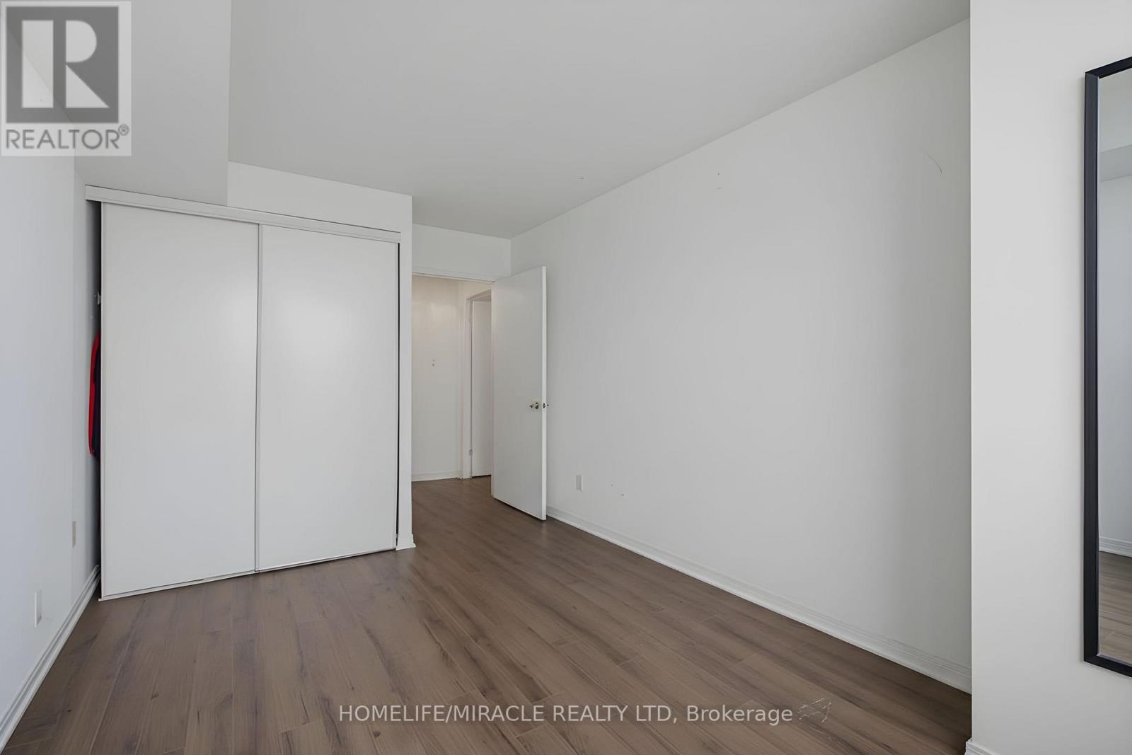 Ph211 - 7250 Yonge Street, Vaughan, Ontario  L4J 7X1 - Photo 12 - N13231526