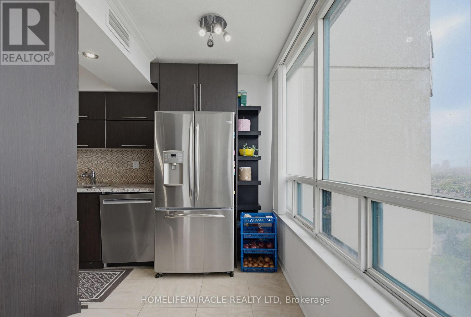 Ph211 - 7250 Yonge Street, Vaughan, Ontario  L4J 7X1 - Photo 18 - N13231526