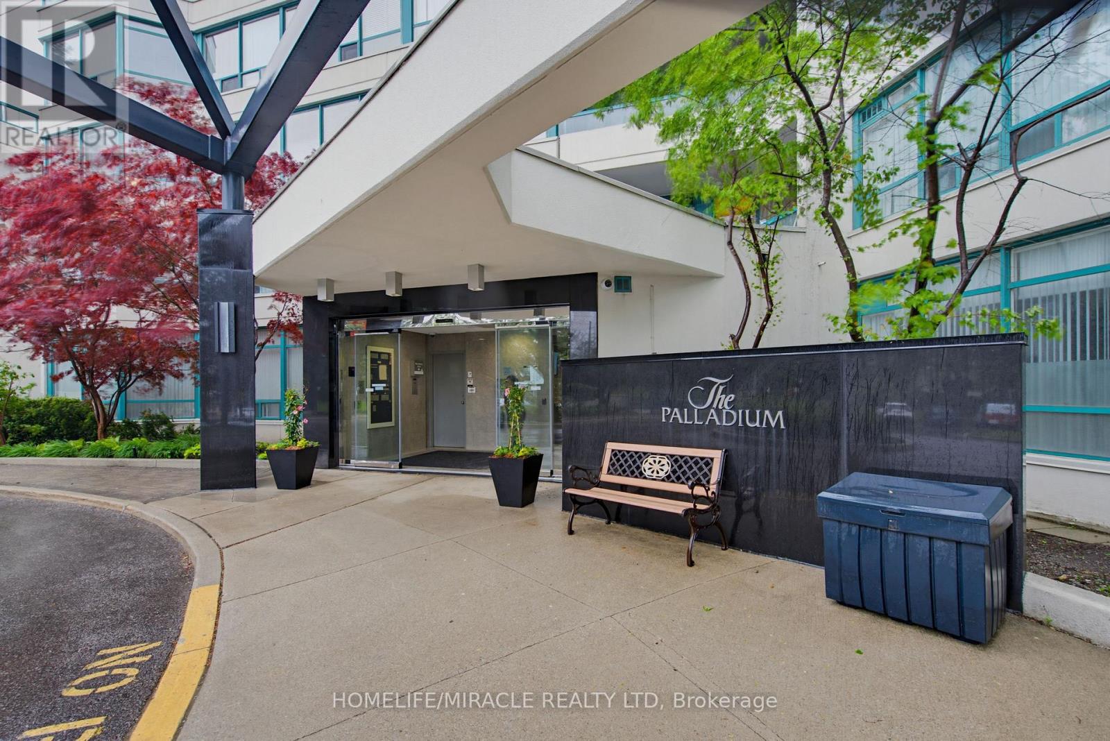 Ph211 - 7250 Yonge Street, Vaughan, Ontario  L4J 7X1 - Photo 2 - N13231526