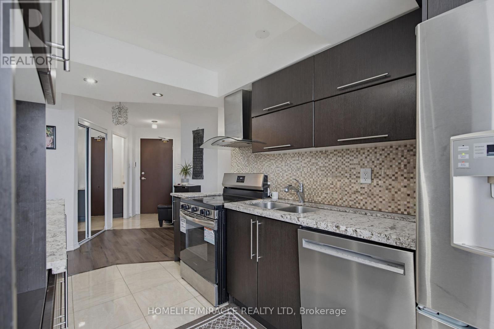 Ph211 - 7250 Yonge Street, Vaughan, Ontario  L4J 7X1 - Photo 21 - N13231526