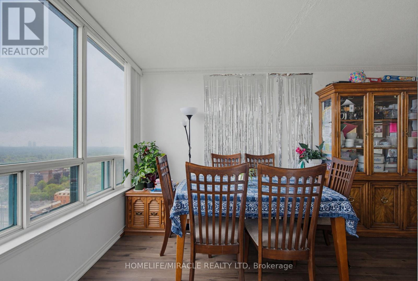 Ph211 - 7250 Yonge Street, Vaughan, Ontario  L4J 7X1 - Photo 23 - N13231526