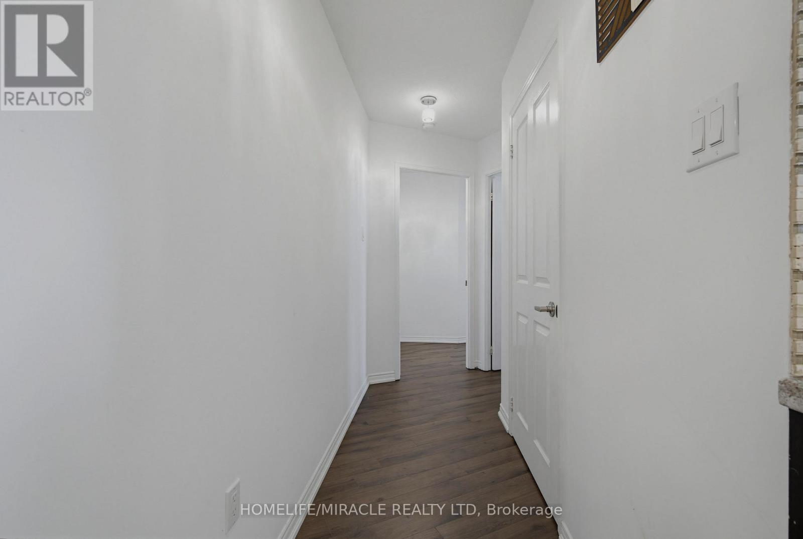 Ph211 - 7250 Yonge Street, Vaughan, Ontario  L4J 7X1 - Photo 6 - N13231526
