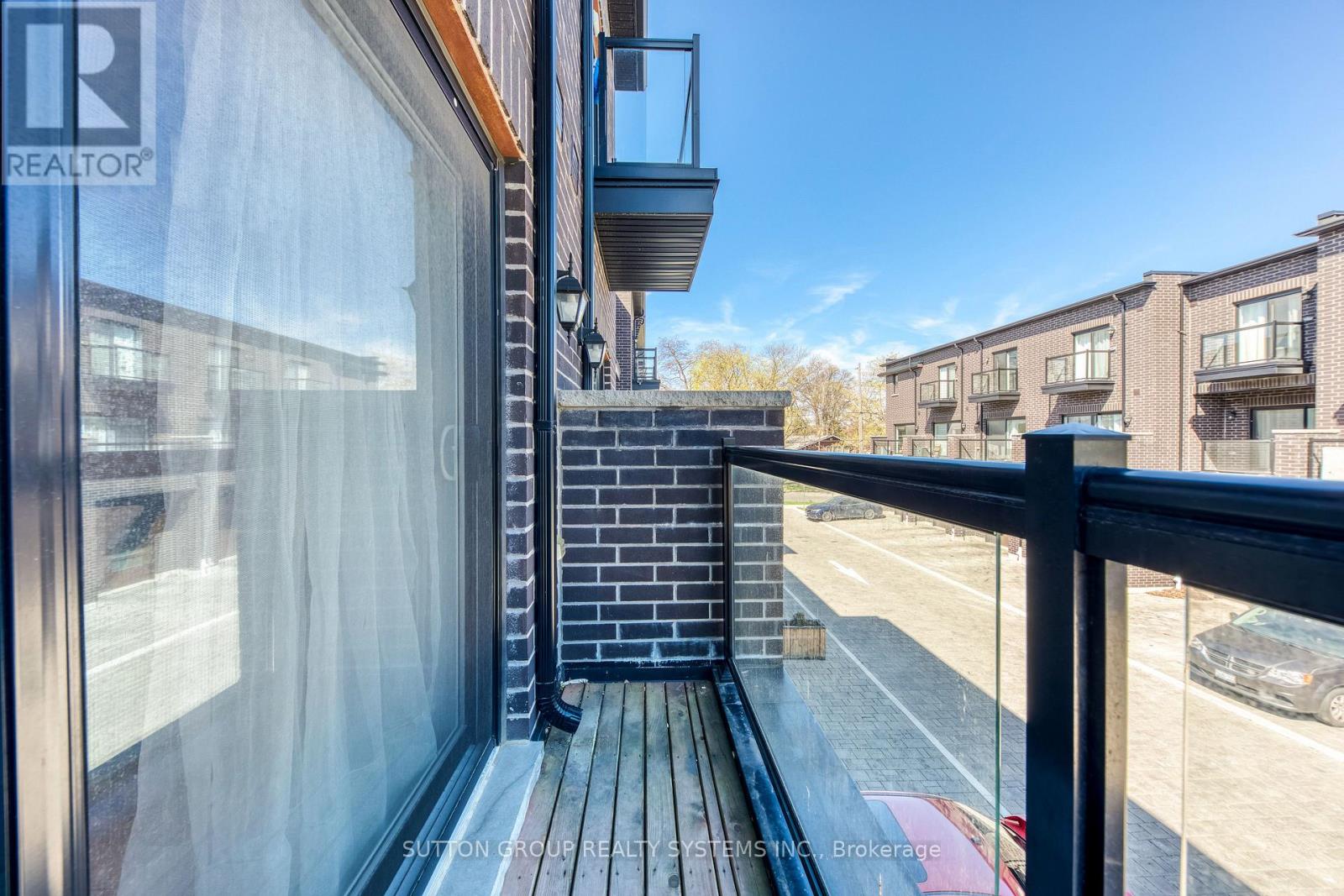 Upper - 1 - 1774a Lawrence Avenue W, Toronto, Ontario  M6L 0A3 - Photo 19 - W13231512