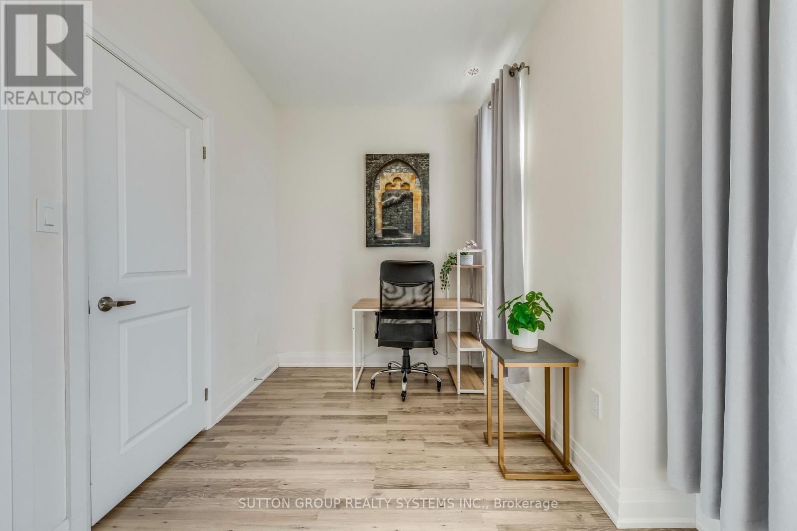 Upper - 1 - 1774a Lawrence Avenue W, Toronto, Ontario  M6L 0A3 - Photo 21 - W13231512