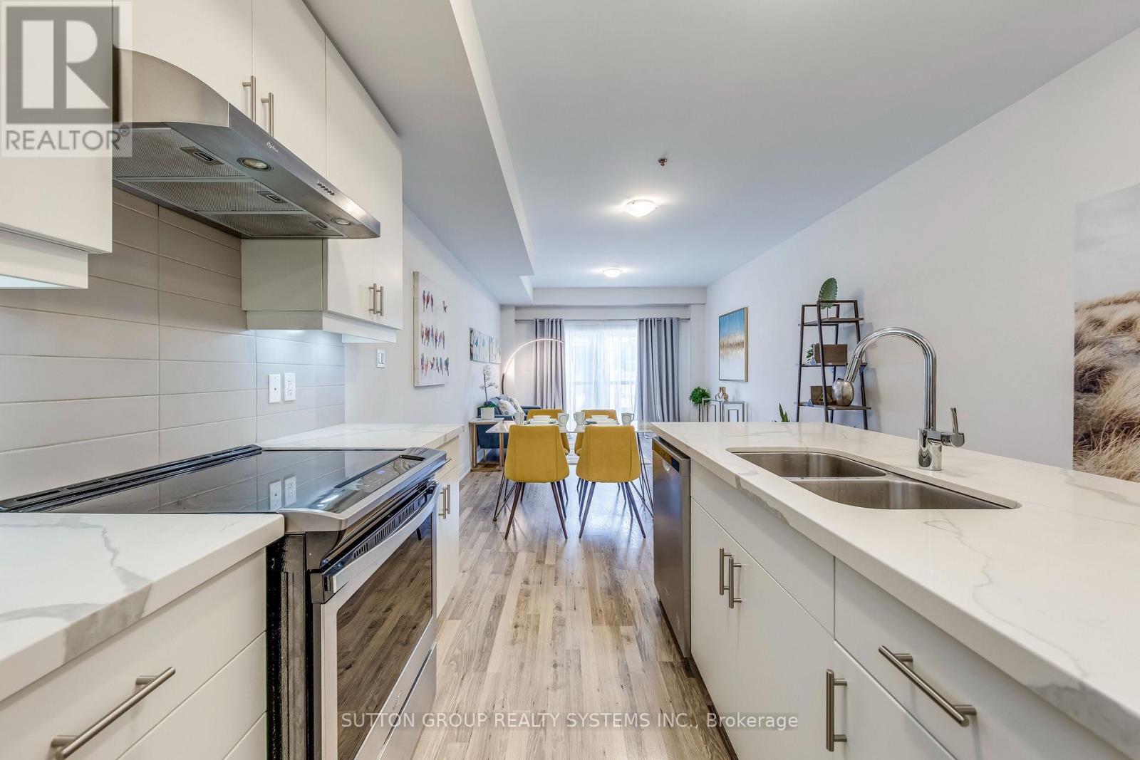 Upper - 1 - 1774a Lawrence Avenue W, Toronto, Ontario  M6L 0A3 - Photo 7 - W13231512
