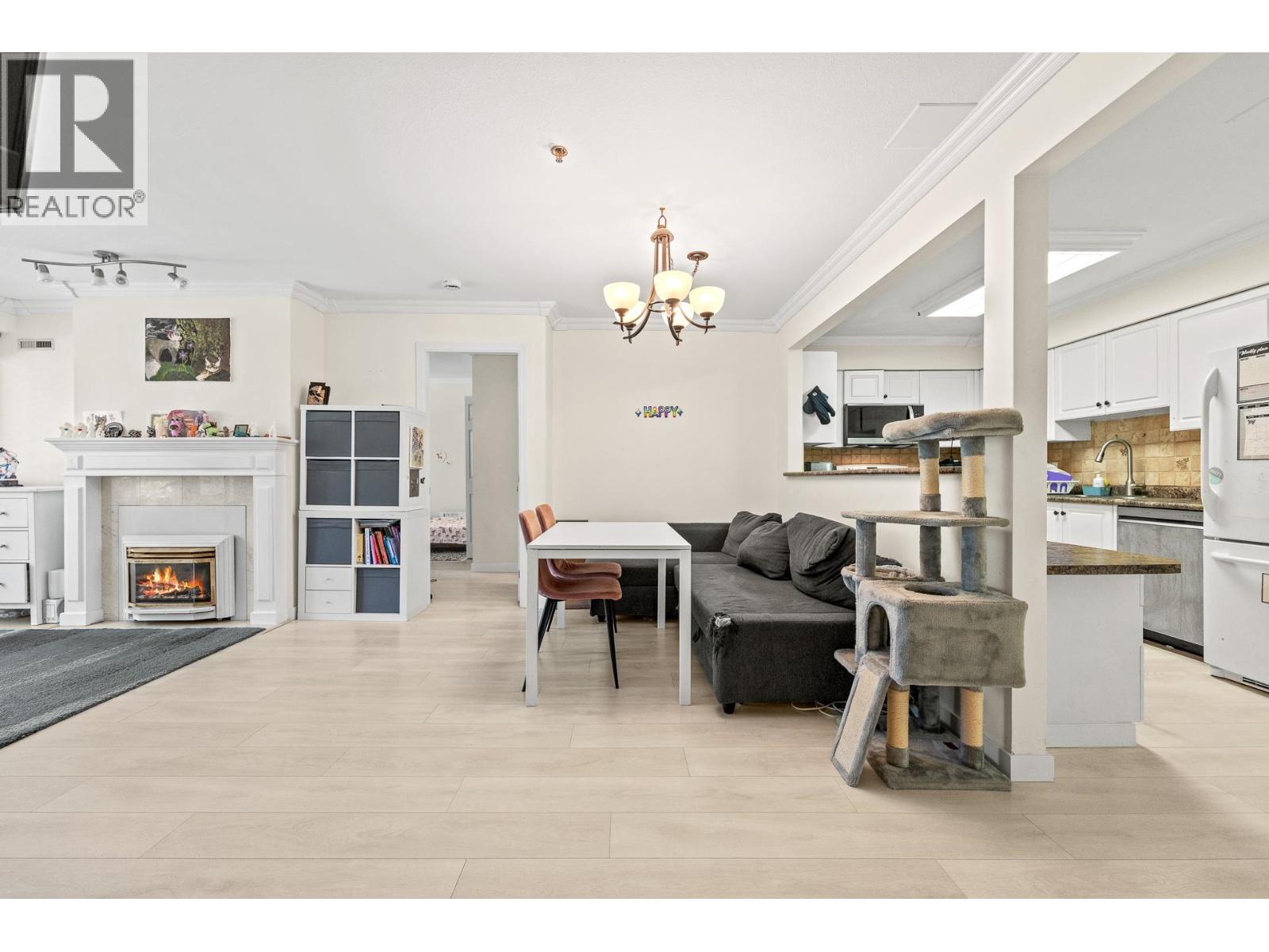 312 1148 Westwood Street, Coquitlam, British Columbia  V3B 7M5 - Photo 4 - R3131266