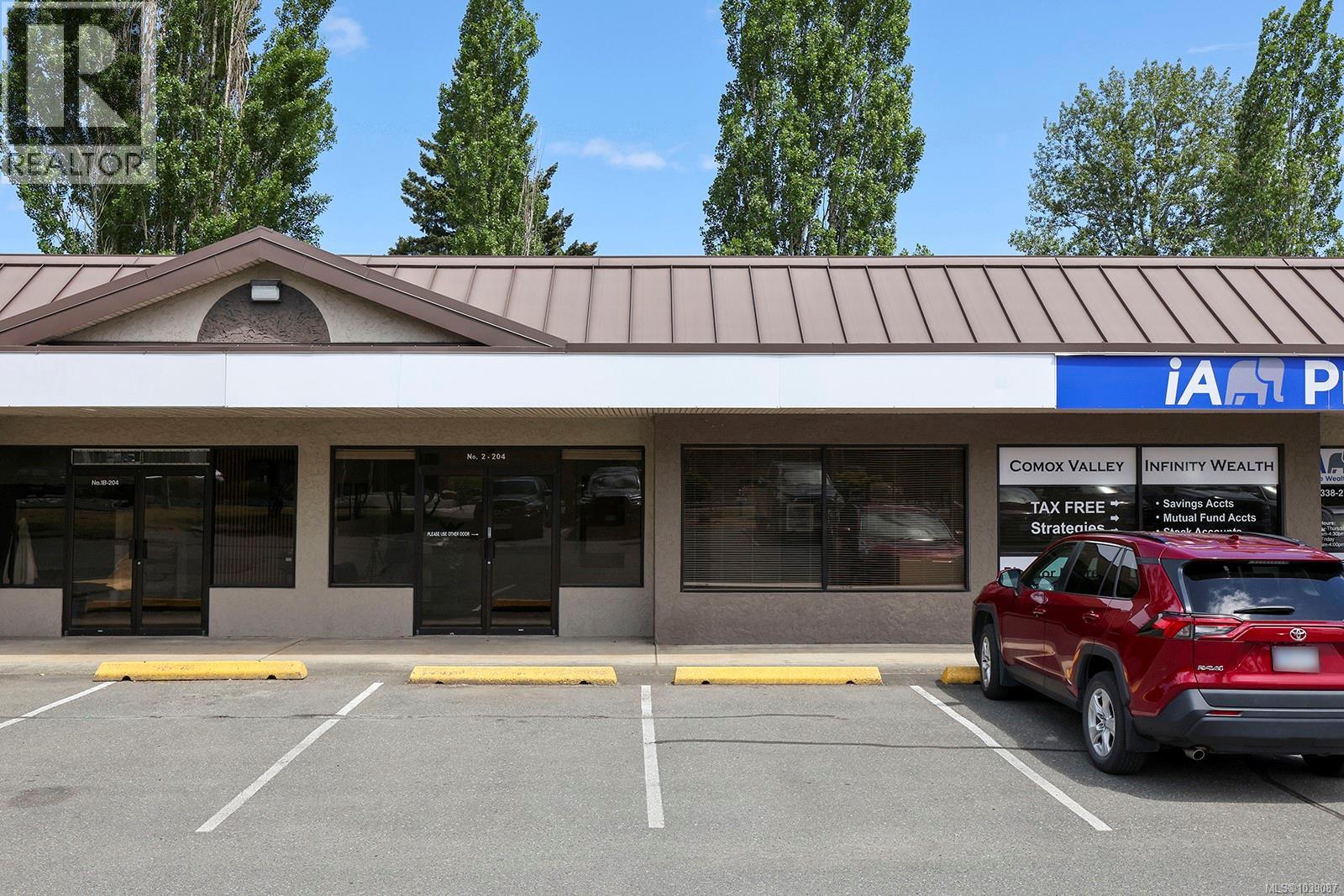 2 204 Island Hwy N, Courtenay, British Columbia  V9N 3P1 - Photo 2 - 1039087