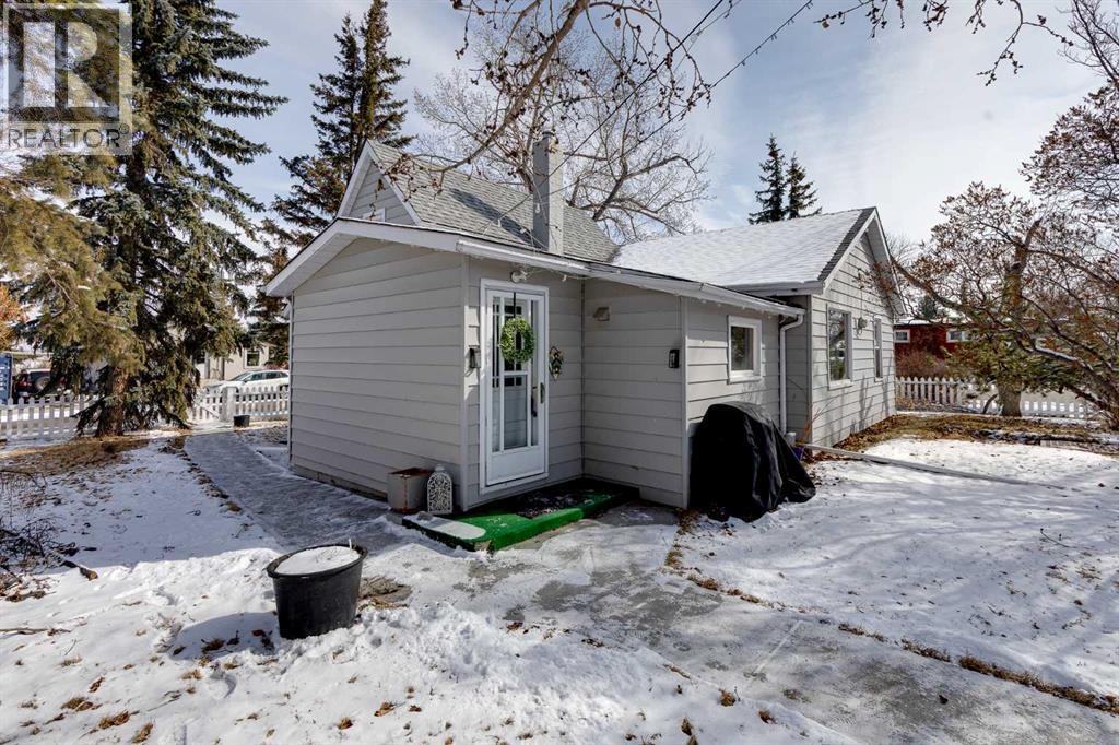 235 3 Street, Irricana, Alberta  T0M 1B0 - Photo 2 - A2297776
