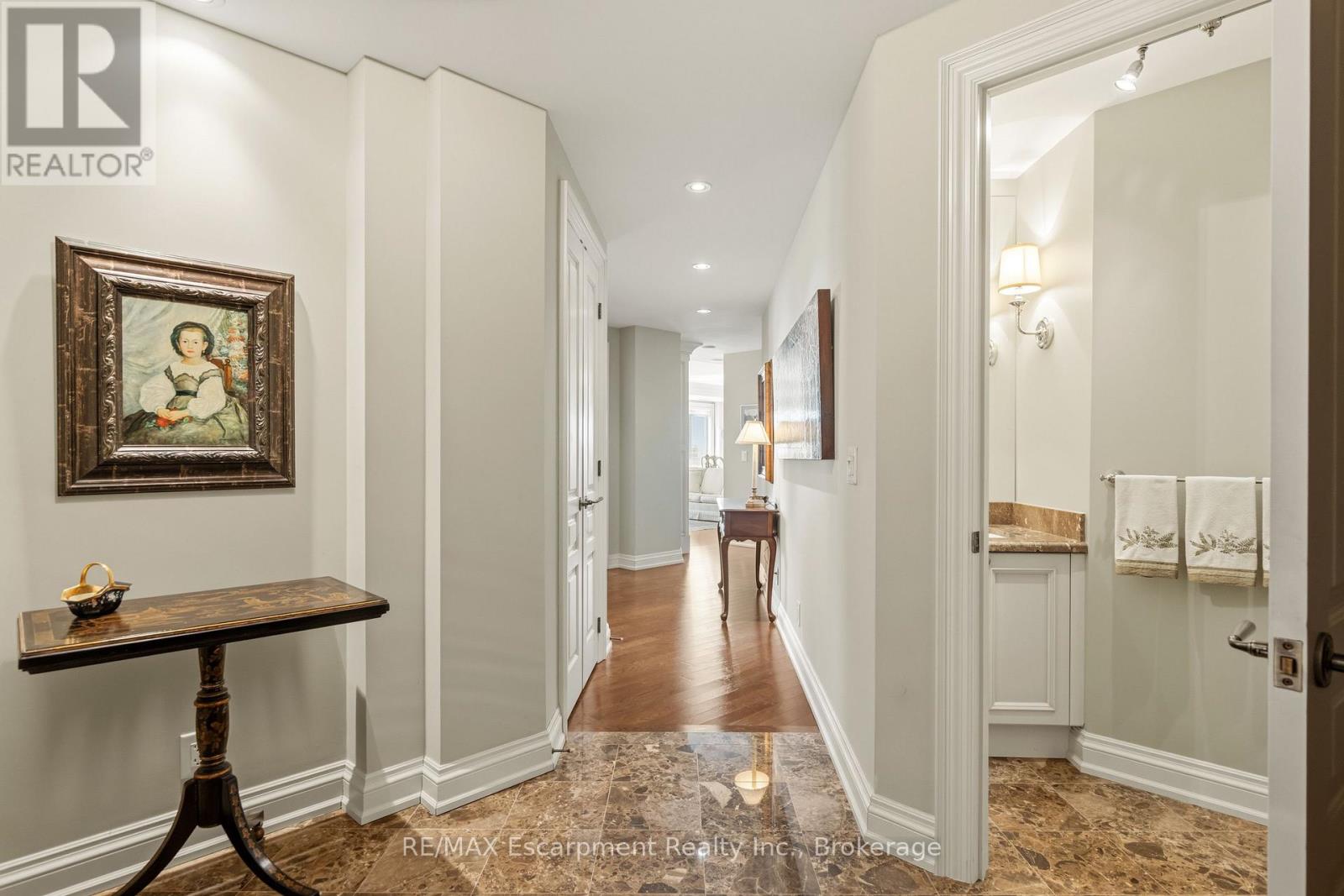806 - 111 Forsythe Street, Oakville, Ontario  L6K 3J9 - Photo 7 - W13231606
