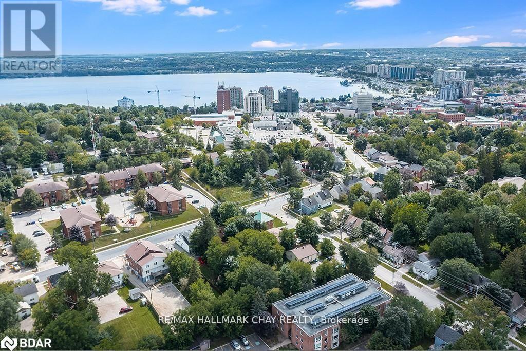30 Penetang Street, Barrie, Ontario  L4M 1V6 - Photo 13 - S13230372