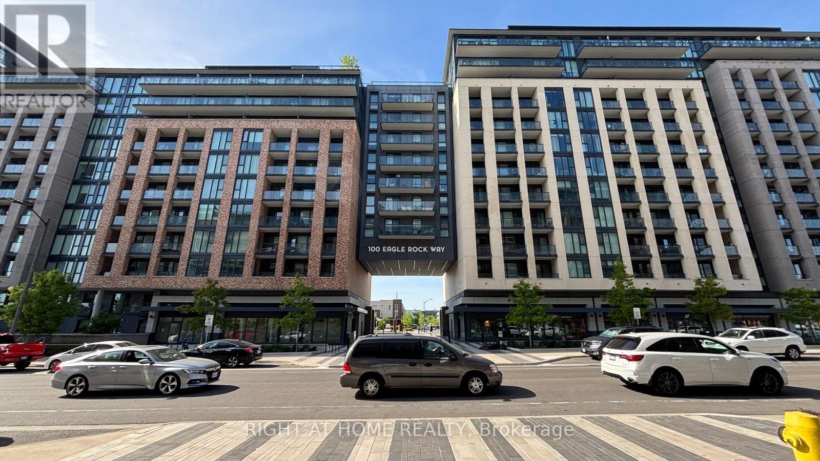 311 - 100 Eagle Rock Way, Vaughan, Ontario  L6A 5B9 - Photo 2 - N13231586