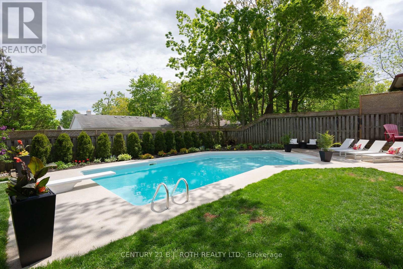 29 Castle Drive, Barrie, Ontario  L4N 1P9 - Photo 42 - S13231590