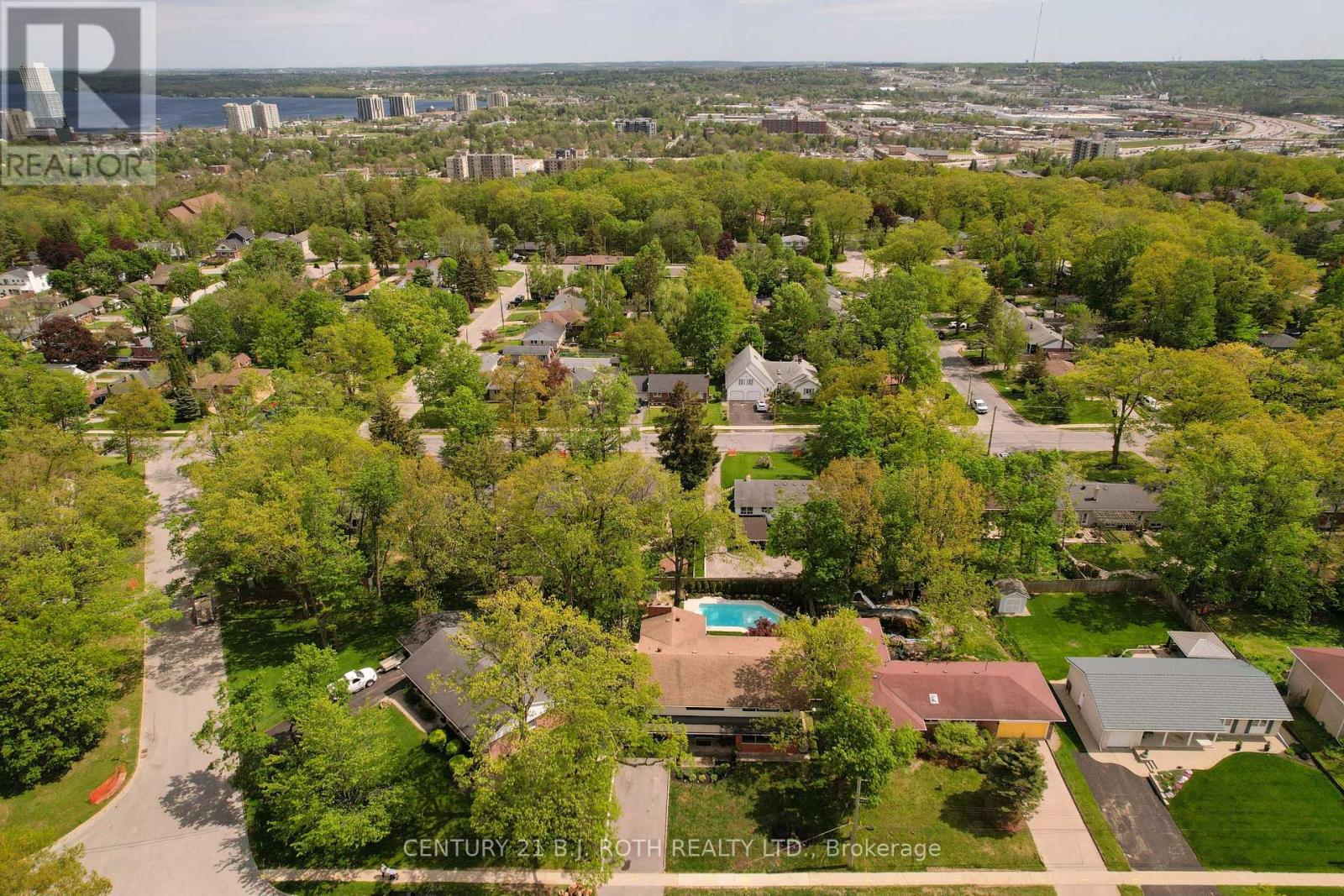 29 Castle Drive, Barrie, Ontario  L4N 1P9 - Photo 45 - S13231590