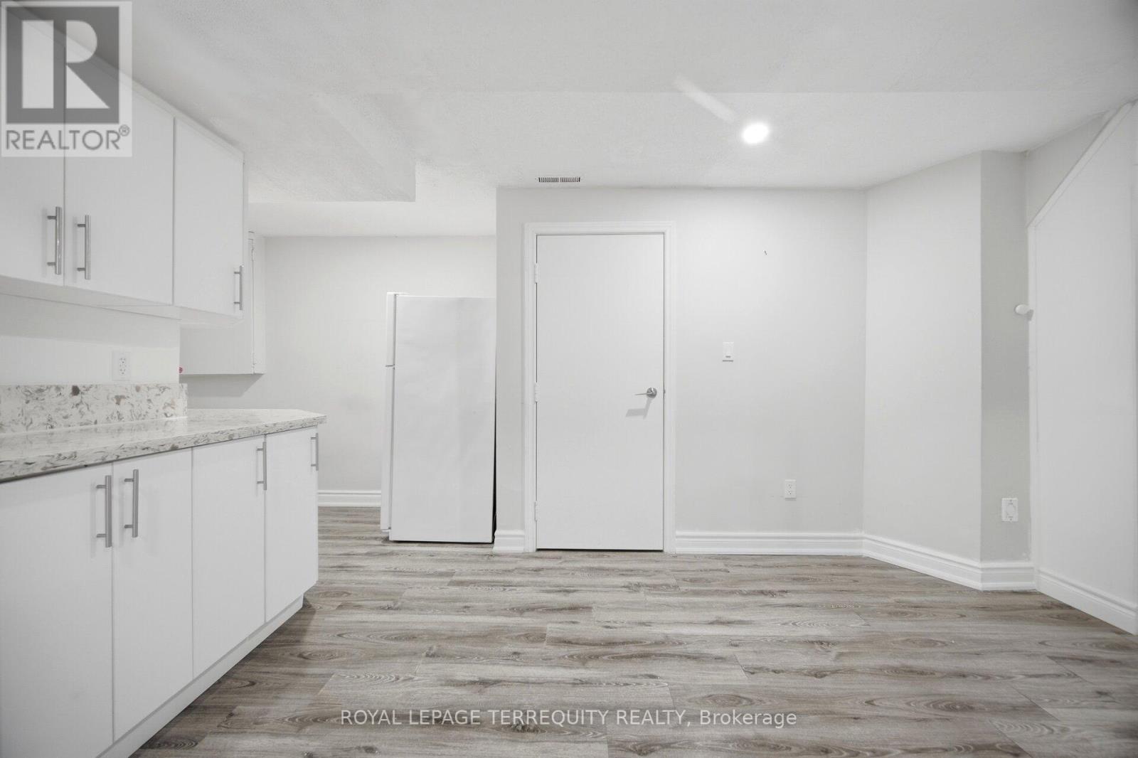 Lower Level - 28 Pennsylvania Avenue, Brampton, Ontario  L6Y 4N7 - Photo 11 - W13231566
