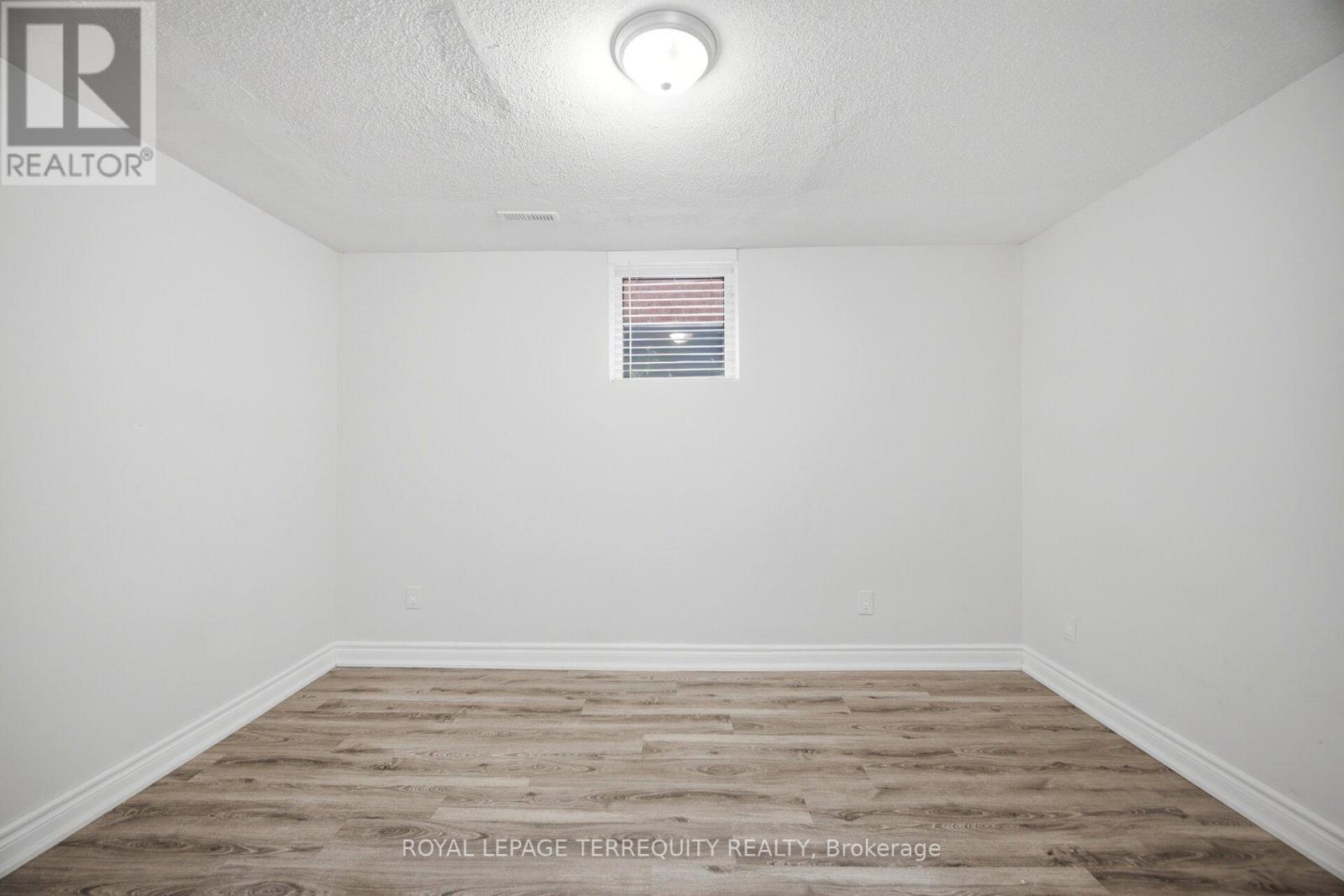 Lower Level - 28 Pennsylvania Avenue, Brampton, Ontario  L6Y 4N7 - Photo 18 - W13231566